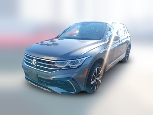 2022 Volkswagen Tiguan SEL R-Line