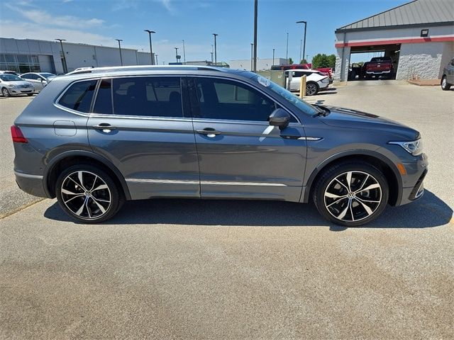 2022 Volkswagen Tiguan SEL R-Line