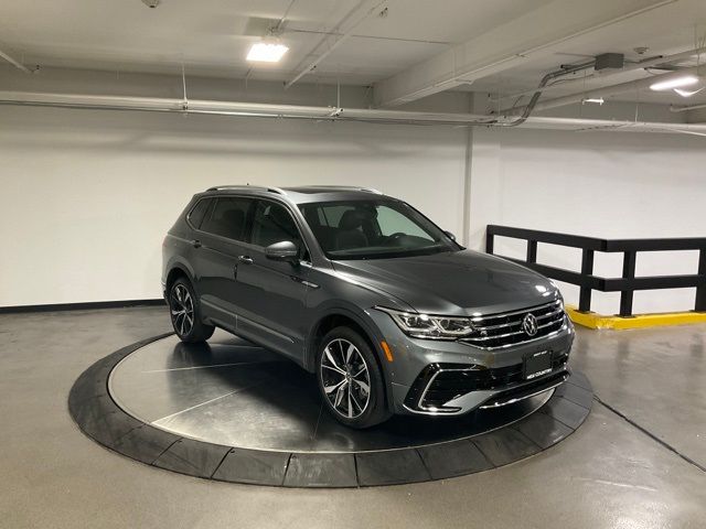 2022 Volkswagen Tiguan SEL R-Line