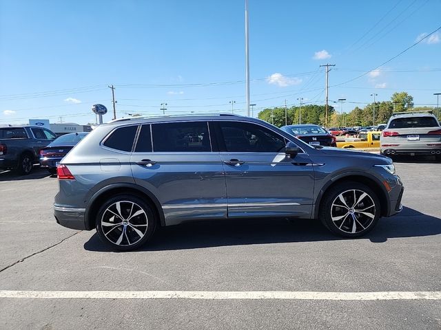 2022 Volkswagen Tiguan SEL R-Line