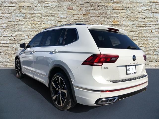 2022 Volkswagen Tiguan SEL R-Line