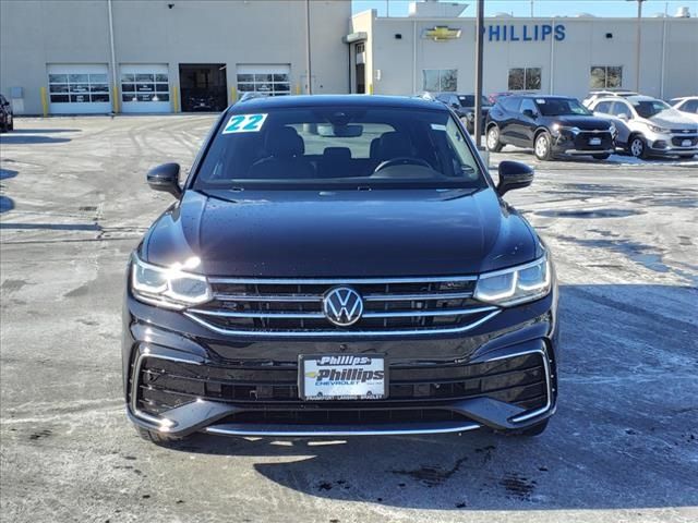 2022 Volkswagen Tiguan SEL R-Line