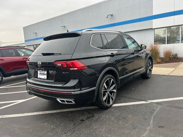 2022 Volkswagen Tiguan SEL R-Line