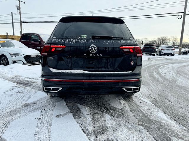 2022 Volkswagen Tiguan SEL R-Line