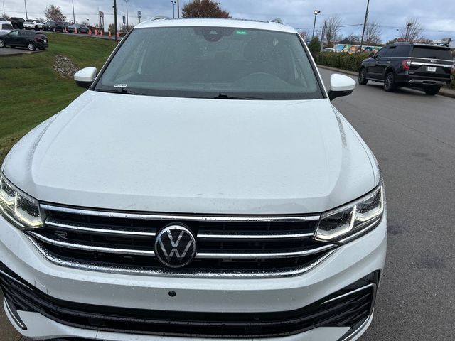 2022 Volkswagen Tiguan SEL R-Line