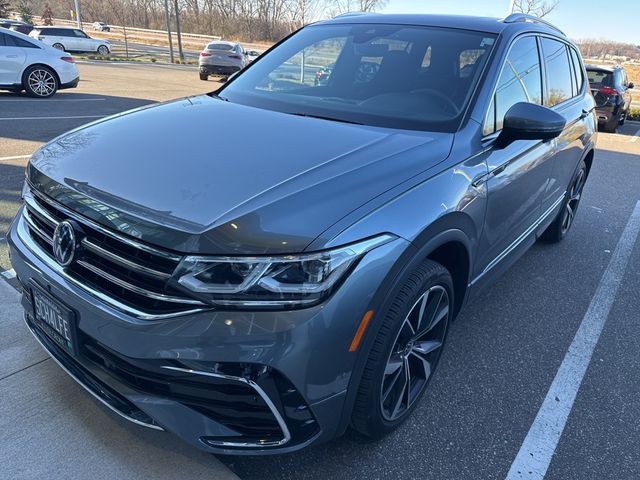 2022 Volkswagen Tiguan SEL R-Line