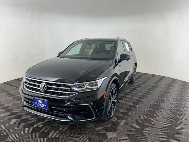 2022 Volkswagen Tiguan SEL R-Line