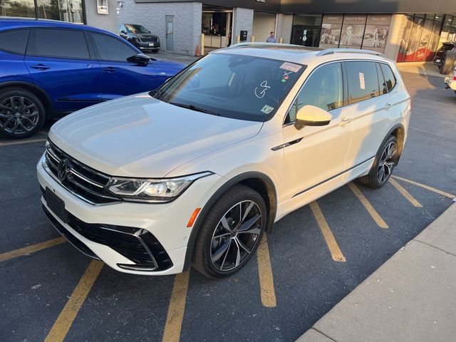 2022 Volkswagen Tiguan SEL R-Line