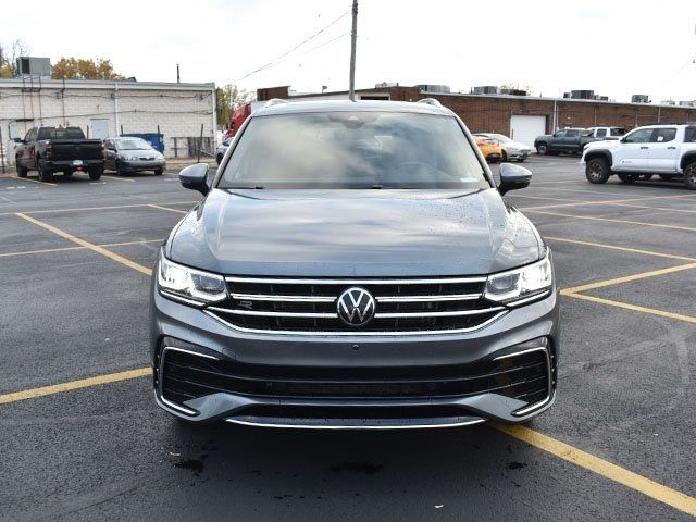 2022 Volkswagen Tiguan SEL R-Line