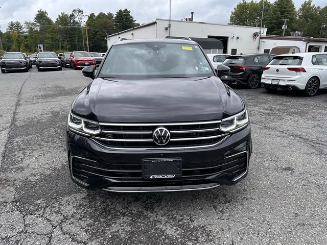 2022 Volkswagen Tiguan SEL R-Line