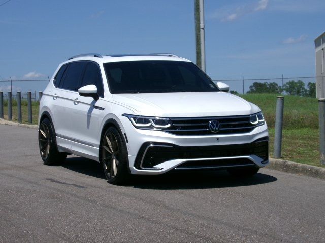 2022 Volkswagen Tiguan SEL R-Line