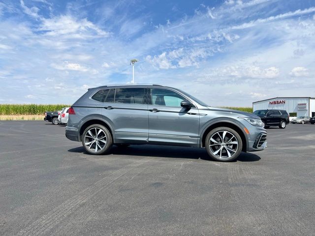 2022 Volkswagen Tiguan SEL R-Line