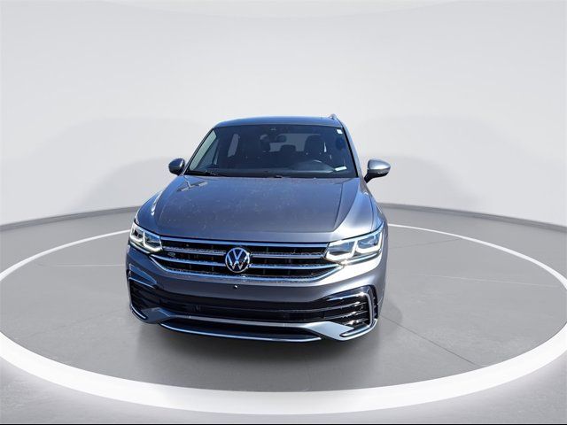 2022 Volkswagen Tiguan SEL R-Line