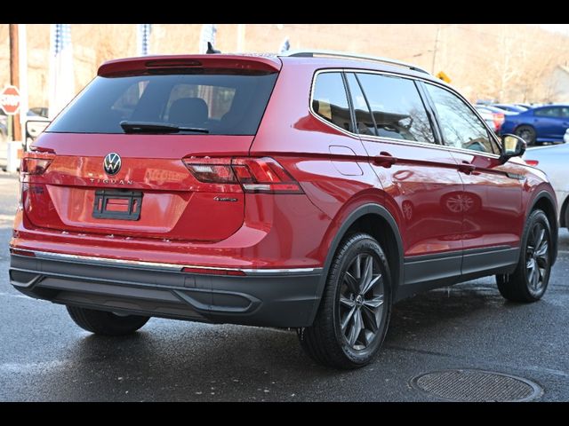 2022 Volkswagen Tiguan SE