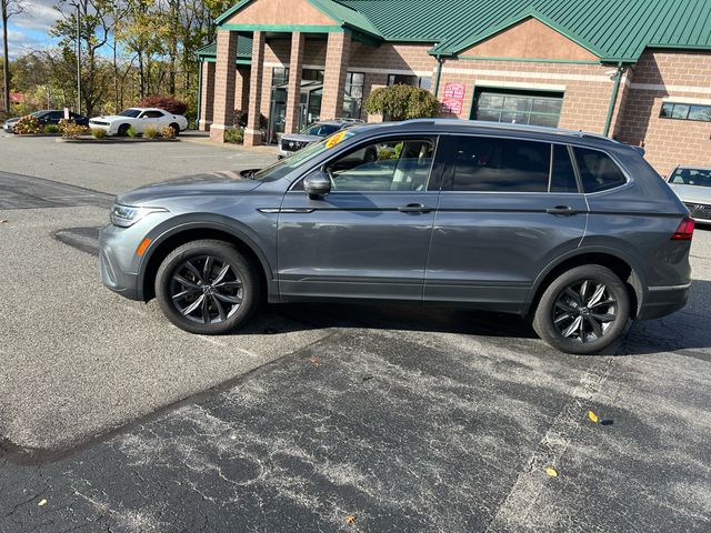 2022 Volkswagen Tiguan SE