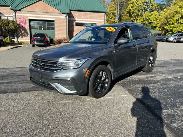 2022 Volkswagen Tiguan SE