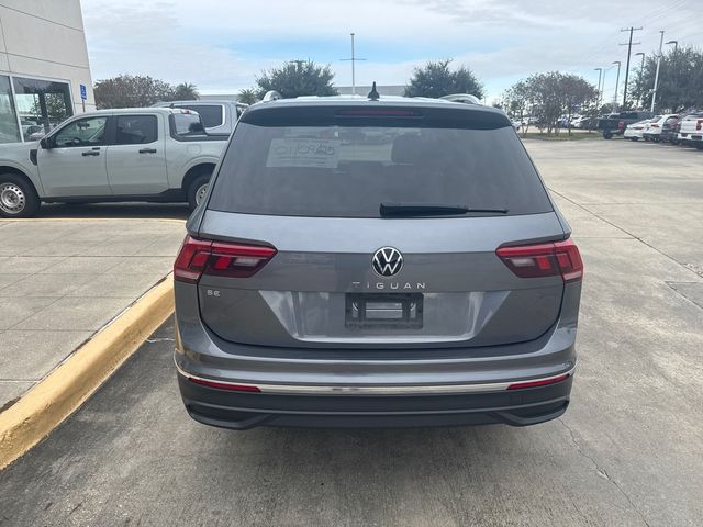 2022 Volkswagen Tiguan SE