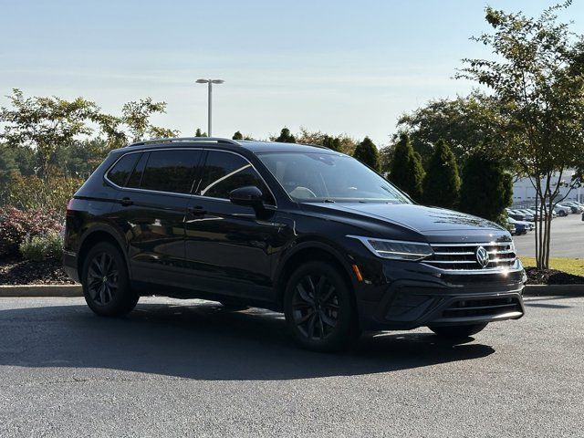 2022 Volkswagen Tiguan SE