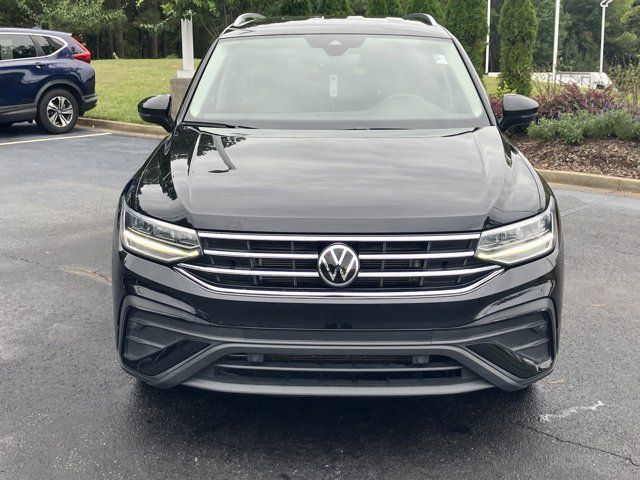 2022 Volkswagen Tiguan SE