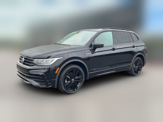 2022 Volkswagen Tiguan SE R-Line Black
