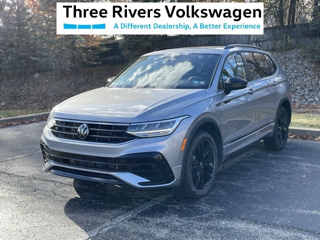 2022 Volkswagen Tiguan SE R-Line Black