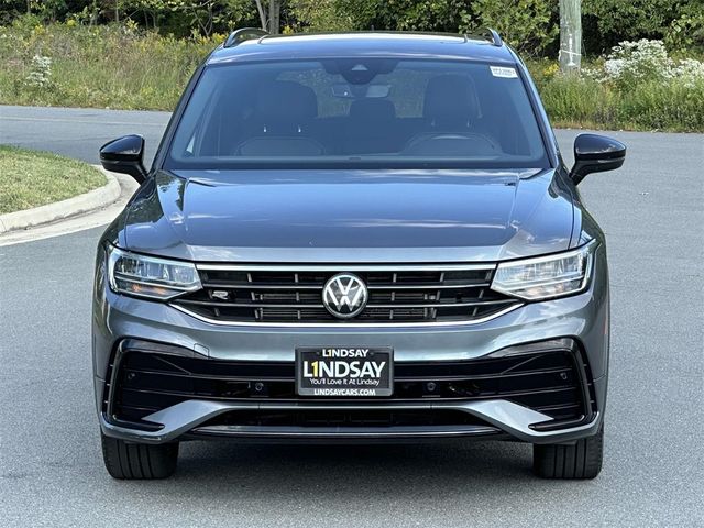 2022 Volkswagen Tiguan SE R-Line Black