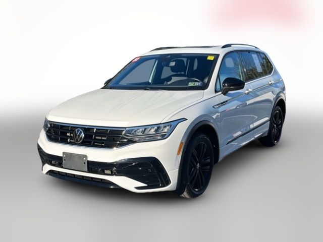 2022 Volkswagen Tiguan SE R-Line Black