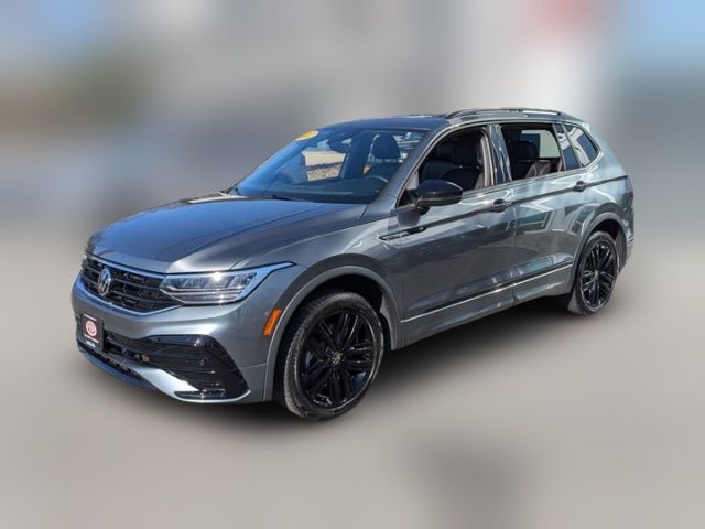 2022 Volkswagen Tiguan SE R-Line Black