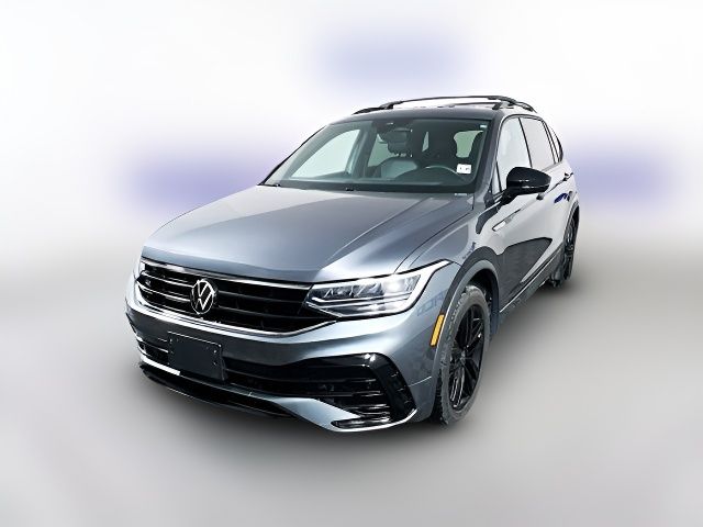 2022 Volkswagen Tiguan SE R-Line Black