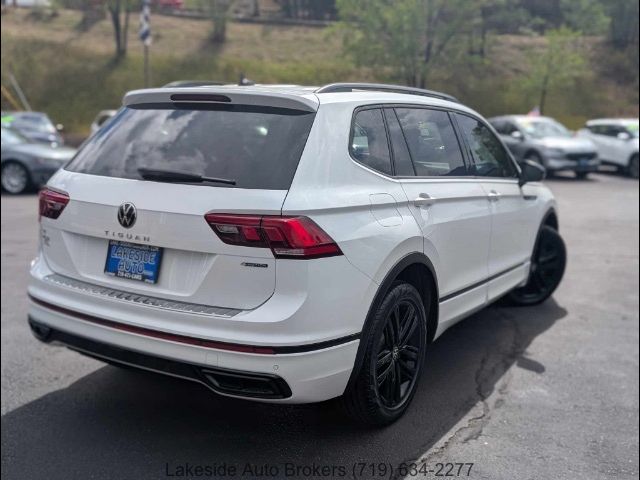 2022 Volkswagen Tiguan SE R-Line Black