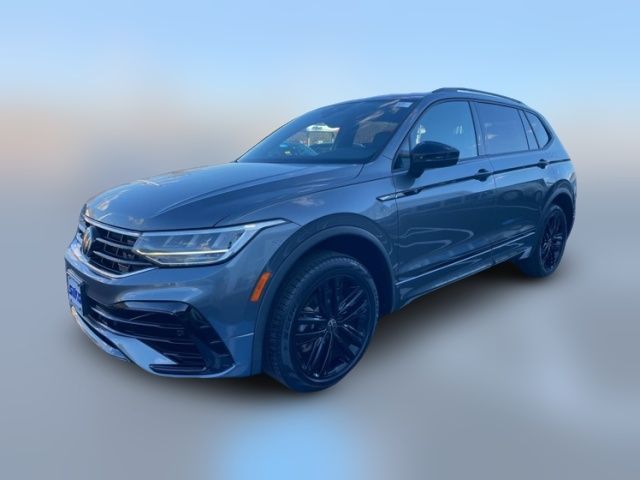 2022 Volkswagen Tiguan SE R-Line Black