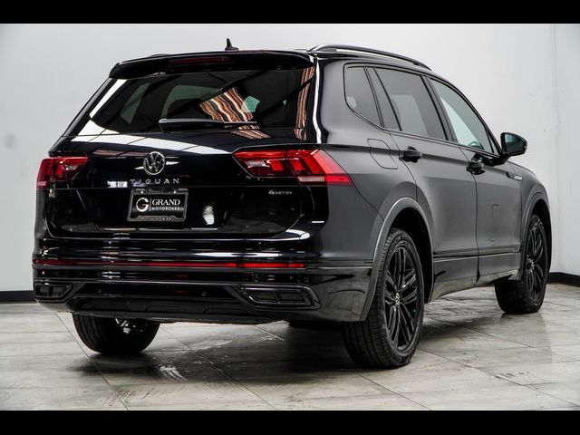 2022 Volkswagen Tiguan SE R-Line Black