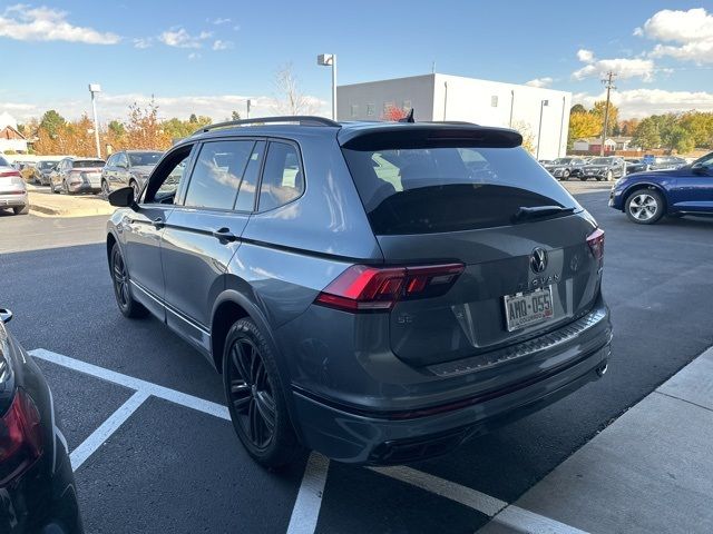 2022 Volkswagen Tiguan SE R-Line Black