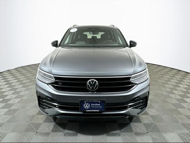 2022 Volkswagen Tiguan SE R-Line Black