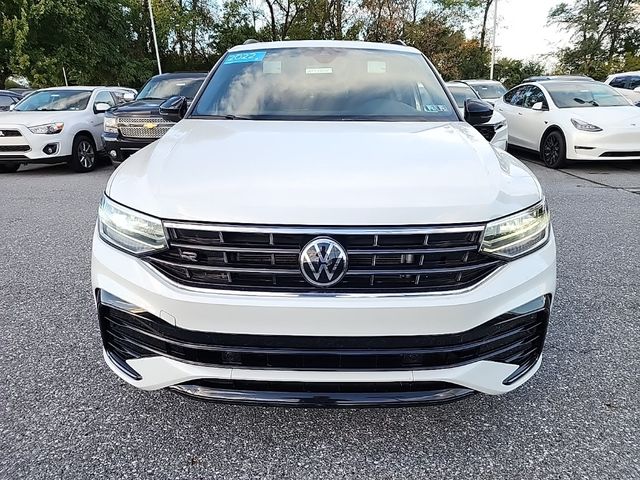 2022 Volkswagen Tiguan SE R-Line Black