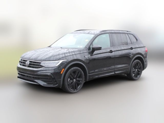 2022 Volkswagen Tiguan SE R-Line Black