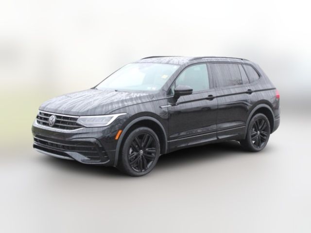 2022 Volkswagen Tiguan SE R-Line Black