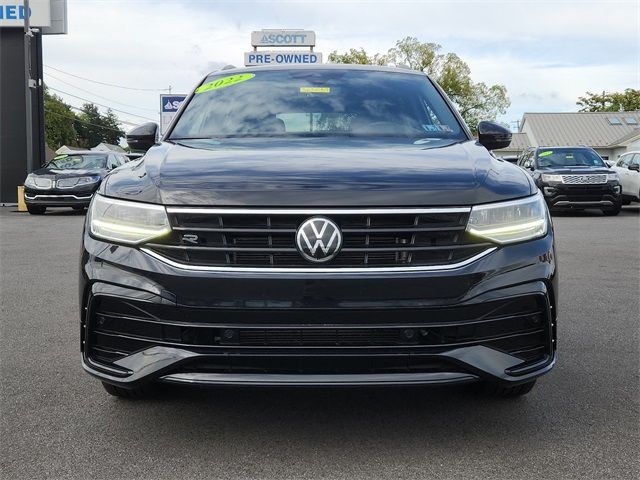 2022 Volkswagen Tiguan SE R-Line Black