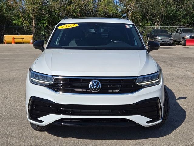 2022 Volkswagen Tiguan SE R-Line Black