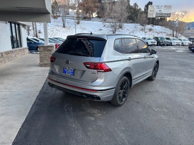 2022 Volkswagen Tiguan SE R-Line Black