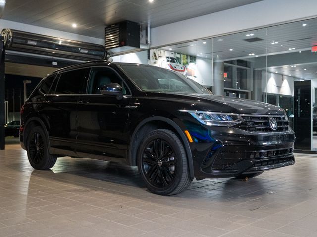 2022 Volkswagen Tiguan SE R-Line Black