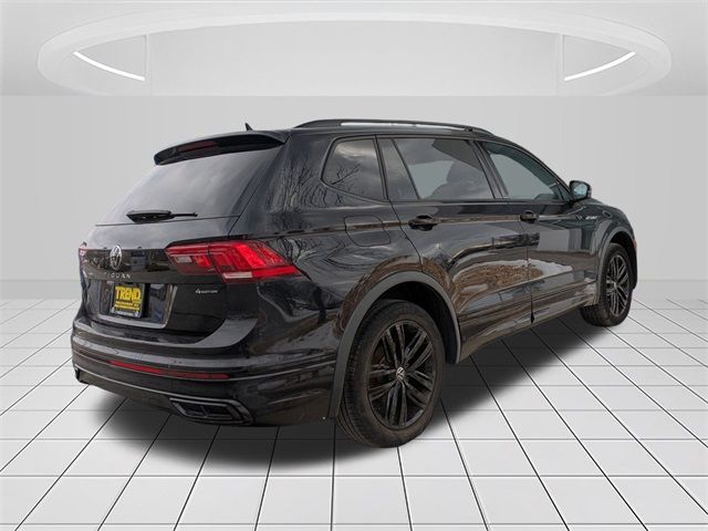 2022 Volkswagen Tiguan SE R-Line Black