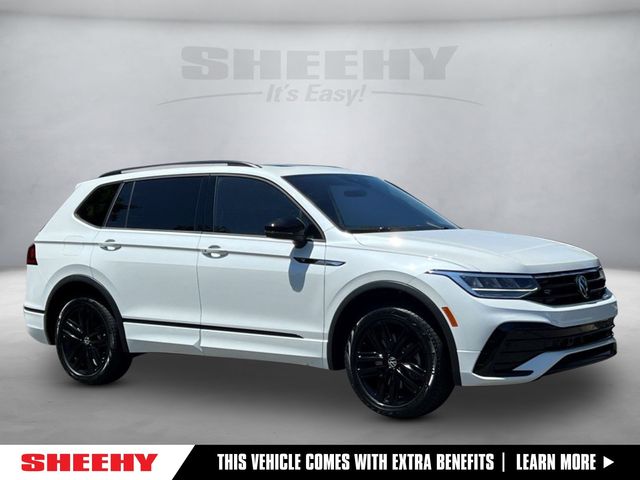 2022 Volkswagen Tiguan SE R-Line Black