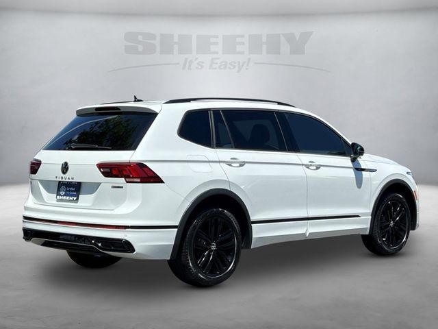 2022 Volkswagen Tiguan SE R-Line Black