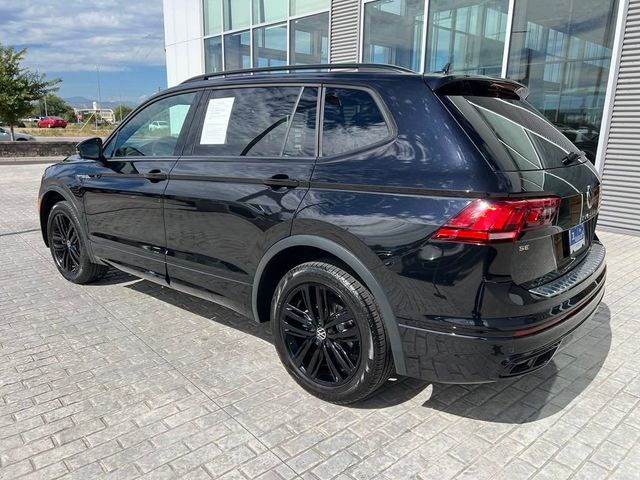 2022 Volkswagen Tiguan SE R-Line Black