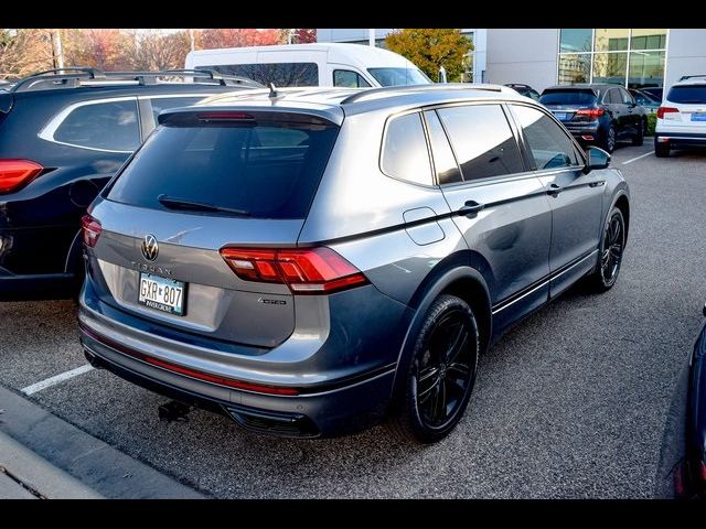 2022 Volkswagen Tiguan SE R-Line Black