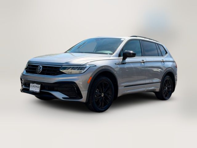 2022 Volkswagen Tiguan SE R-Line Black
