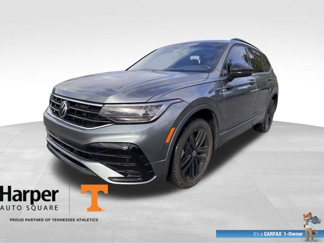 2022 Volkswagen Tiguan SE R-Line Black