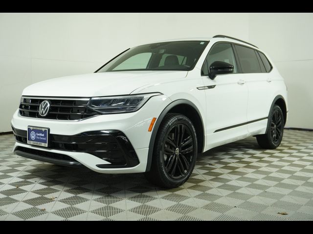 2022 Volkswagen Tiguan SE R-Line Black