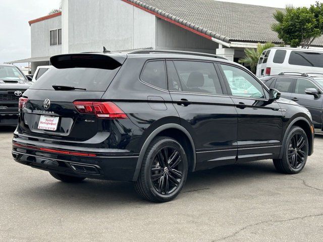 2022 Volkswagen Tiguan SE R-Line Black